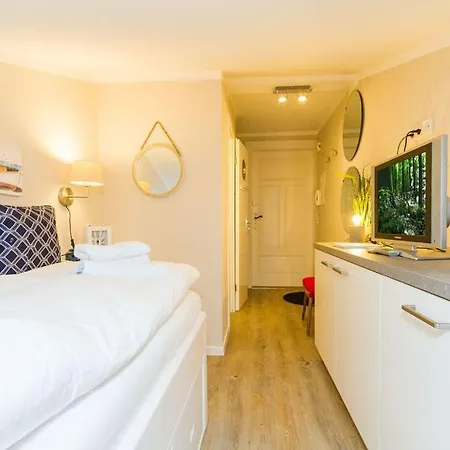 Albertine App 12 제바트헤링스도르프